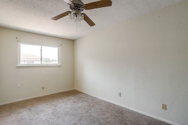 127 Allencrest Dr, Home with 3 bedrooms, 2 bathrooms and null parking in White Settlement TX | Image 22