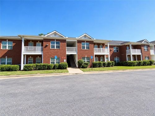 7712 Autry Cir, Douglasville, GA, 30134-5706 | Card Image