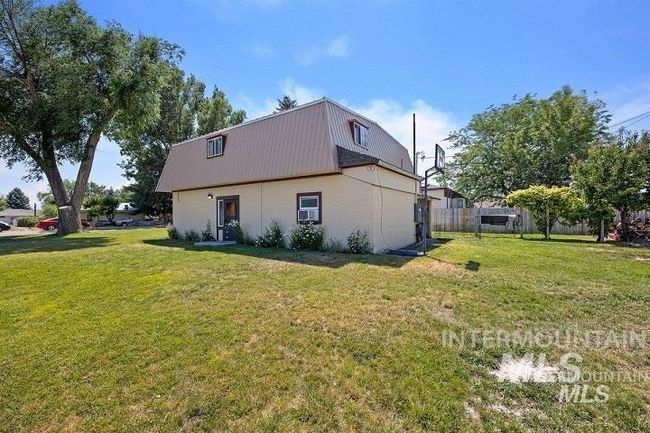 312 Boyd St W, House other with 5 bedrooms, 2 bathrooms and null parking in Murtaugh ID | Image 4