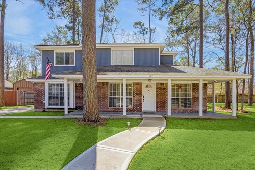 117 E Park Dr, Montgomery, TX, 77356-9035 | Card Image