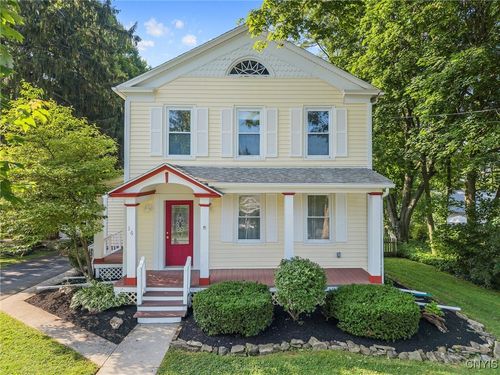 16 Onondaga St, Skaneateles, NY, 13152-1314 | Card Image