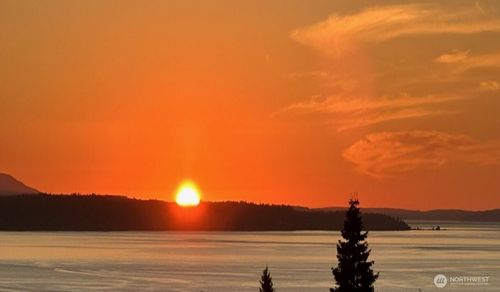 1133 Emerald Hills Dr, Edmonds, WA, 98020-2945 | Card Image