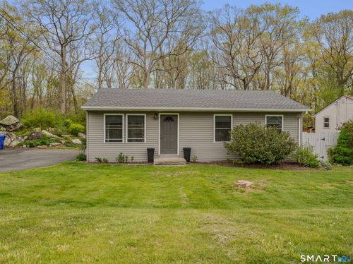 21 Whittle St, Mystic, CT, 06355-1311 | Card Image