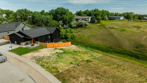 385 Legacy Rd, Sheridan, WY, 82801-6732 | Card Image
