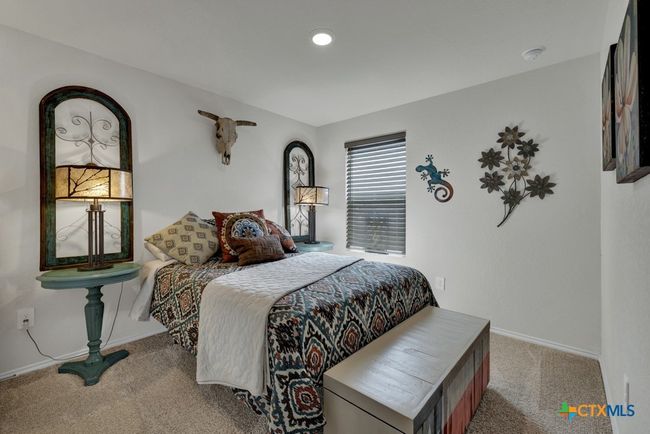 Secondary bedroom upstairs | Image 25