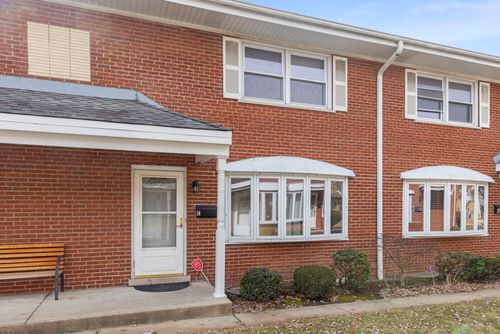 apt-c-509 Barnsdale Rd, La Grange Park, IL, 60526-5751 | Card Image