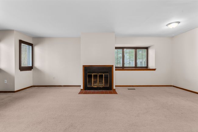 118 - 118 Hilltop Dr, House other with 2 bedrooms, 2 bathrooms and null parking in Weatogue CT | Image 9
