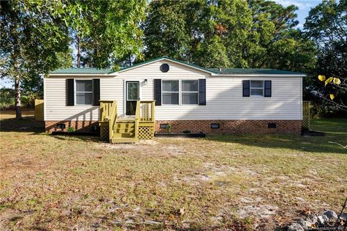 212 Heflin Rd, Aberdeen, NC, 28315-5076 | Card Image