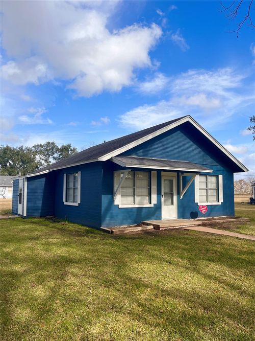 9-1553 Dover St, Boling, TX, 77420-2001 | Card Image