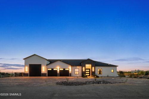4233 Colt Rd, Las Cruces, NM, 88011-7547 | Card Image