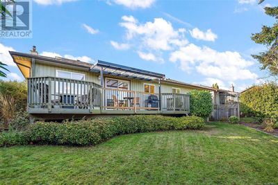 7205 Skyline Cres, House other with 3 bedrooms, 2 bathrooms and 4 parking in Saanichton BC | Image 3