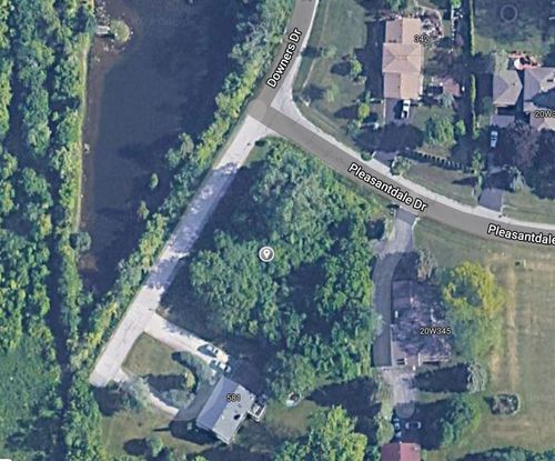20W227 Pleasantdale Dr, Lemont, IL, 60439-8809 | Card Image