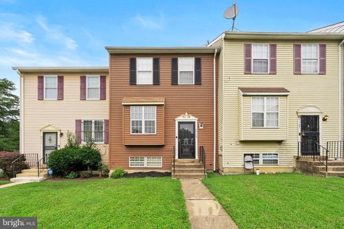 5709 S Hil Mar Cir, DISTRICT HEIGHTS, MD, 20747-2970 | Card Image