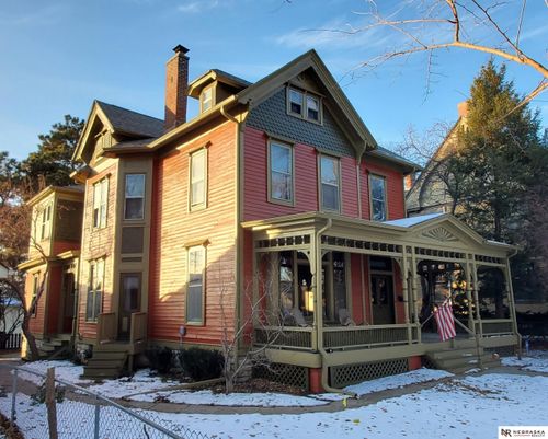 1936 S 33rd St, Omaha, NE, 68105-2517 | Card Image