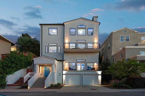 130 Florence Avenue, Oakland, CA, 94618 | Card Image