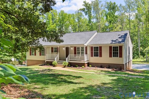 3320 Duke Rd, Powhatan, VA, 23139-3827 | Card Image