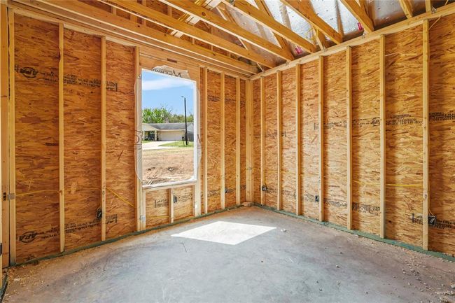 2318 Progress Dr, House other with 3 bedrooms, 2 bathrooms and 2 parking in Brenham TX | Image 8