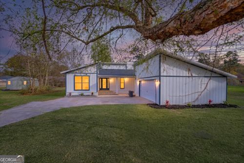 104 Cardinal St, Woodbine, GA, 31569-4318 | Card Image