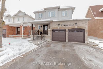 16 Dunvegan Cres, House other with 3 bedrooms, 3 bathrooms and 6 parking in Brampton ON | Image 2