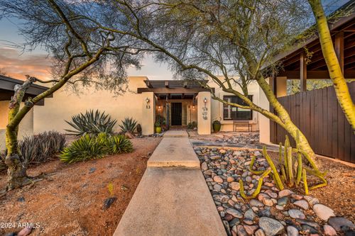 13-37801 N Cave Creek Rd, Cave Creek, AZ, 85331-8522 | Card Image