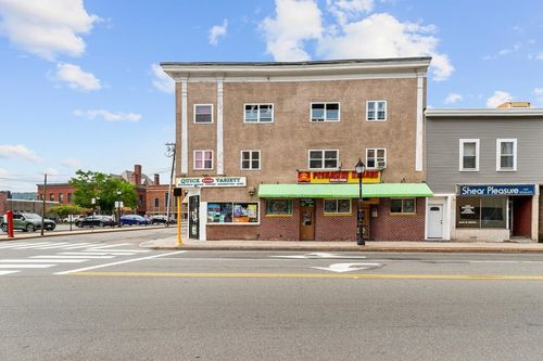 607-605 Main St, Waltham, MA, 02452-5527 | Card Image