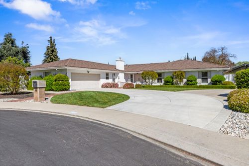 908 Newcastle Court, Modesto, CA, 95355 | Card Image