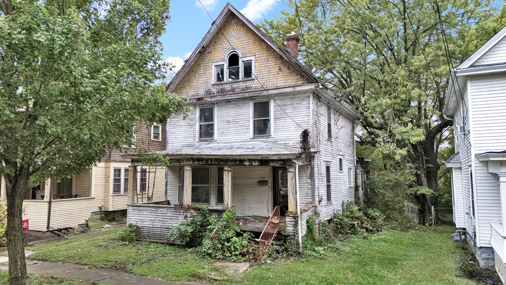 Chestnut St, Ashland, OH 44805