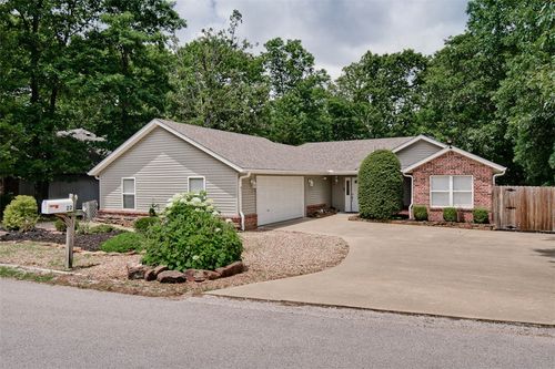 22 Watson Ln, Bella Vista, AR, 72714-4009 | Card Image