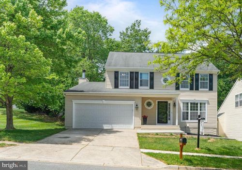 9402 Utica Pl, Springdale, MD, 20774-5445 | Card Image