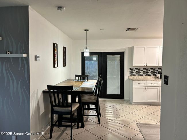 107 1 St St, House other with 3 bedrooms, 1 bathrooms and null parking in Merritt Island FL | Image 8