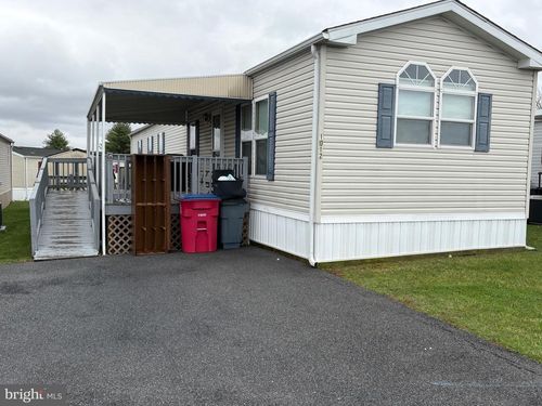 1012 Barberry Ave, READING, PA, 19605-3311 | Card Image