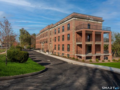 106-170 Ridge Rd, Wethersfield, CT, 06109-1044 | Card Image