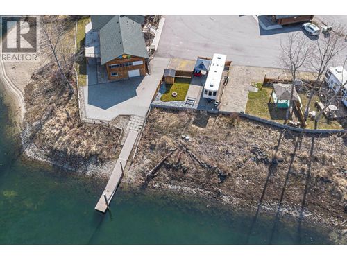 2 Clubhouse Lane, Lee Creek, BC, V0E1M4 | Card Image