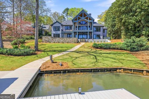 136 Barrington Hall Dr, Eatonton, GA, 31024-5420 | Card Image