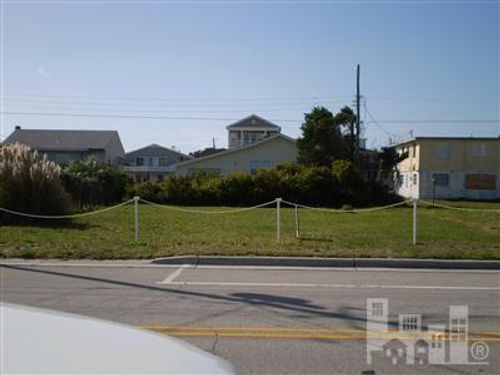 426 Fort Fisher Boulevard S, Kure Beach, NC, 28449 | Card Image