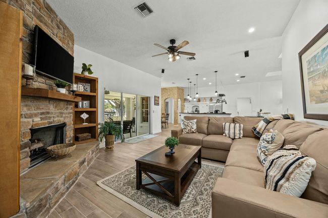 HOUSE - 1782 Clydesdale Avenue, House other with 4 bedrooms, 3 bathrooms and null parking in Wellington FL | Image 15