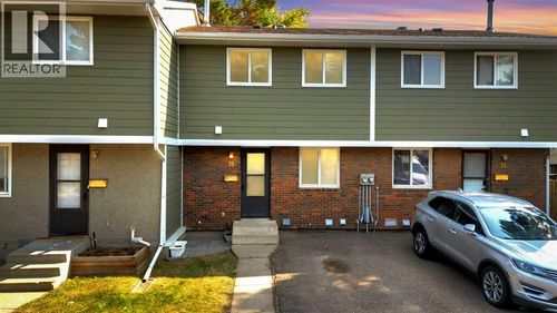 68-5935 63 St, Red Deer, AB, T4N6C1 | Card Image