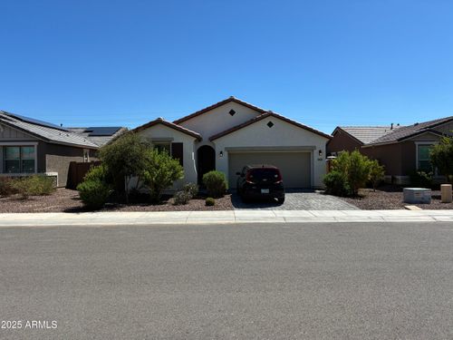 813 S 107th Dr, Avondale, AZ, 85323-5471 | Card Image
