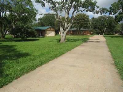 77 County Road 296, House other with 2 bedrooms, 2 bathrooms and null parking in Sargent TX | Image 3