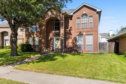 725 Fairlawn St, Allen, TX, 75002-5219 | Card Image