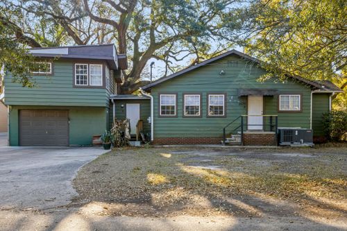 units-a-and-b-2679 Olympia Ave, North Charleston, SC, 29405-7394 | Card Image