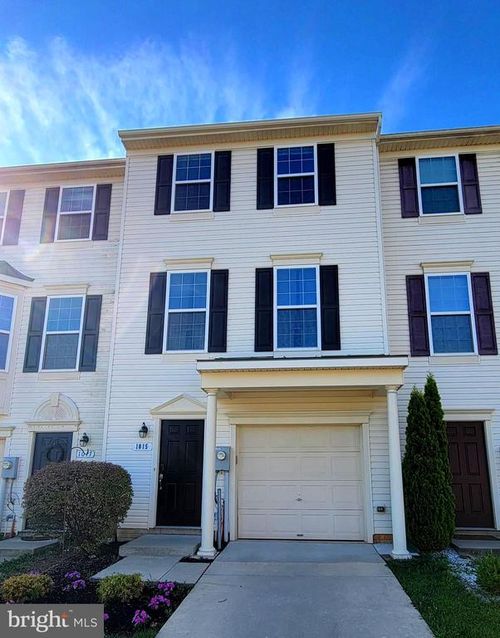 1015 Sithean Way, GLEN BURNIE, MD, 21060-8390 | Card Image