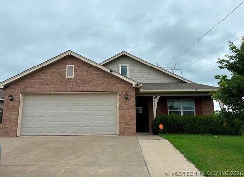 4013 105th St, Jenks, OK, 74037-1907 | Card Image