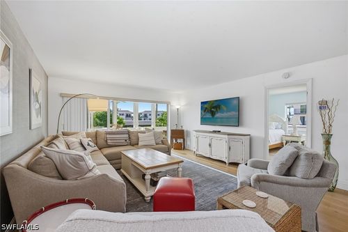 203-3410 Gulf Shore Blvd N, NAPLES, FL, 34103-3623 | Card Image