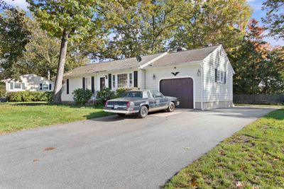 111 Sherwood Drive, House other with 3 bedrooms, 1 bathrooms and null parking in Manchester NH | Image 2