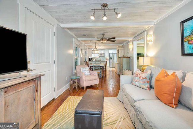 1129 College St, House other with 2 bedrooms, 2 bathrooms and 3 parking in Saint Simons Is GA | Image 9