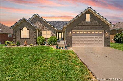5503 Covington Dr, Charlestown, IN, 47111-9062 | Card Image
