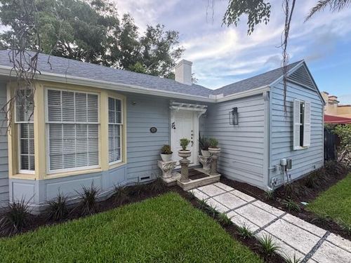 335 Monroe Dr, West Palm Beach, FL, 33405-1927 | Card Image