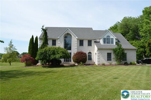 860 Newlins Rd E, EASTON, PA, 18040-7247 | Card Image