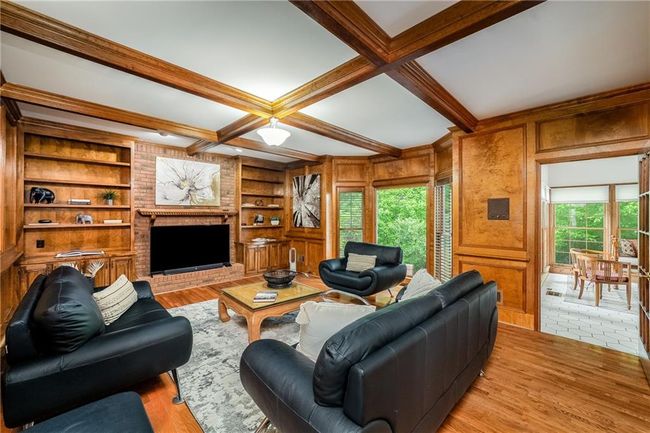 6040 Neely Farm Dr, House other with 5 bedrooms, 5 bathrooms and null parking in Peachtree Corners GA | Image 16